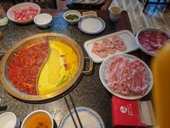 -小天鹅火锅·一线江景洪鼎旗舰店(洪崖洞店)