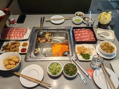 -海底捞火锅(杭州滨江九宜城店)