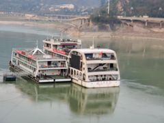 -中国宜宾·长江地标广场