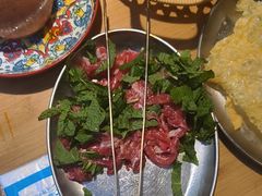 -洱火云南酸菜牛肉火锅(石景山当代商城店)