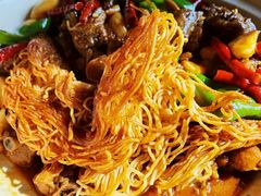 大理永平黄焖鸡配油煎面-泓0871臻选云南菜·味庄