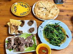 -塔洛藏餐吧(香格里拉古城店)