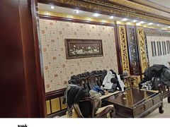 -皇宫大酒店