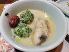 -黄泥岗·地道湖北菜(奥特莱斯店)