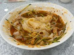 -汗腾格里·风味餐厅(新疆驻京办店)
