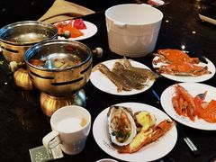-川骄海鲜自助(王府井奥莱UP TOWN店原世界之花店)