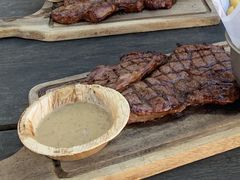 -Ribs & Burgers The Rocks