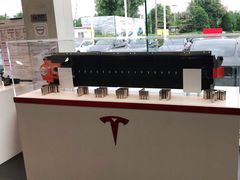 -TESLA 特斯拉(北京南四环中路特斯拉中心)