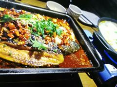 -炭火功夫烤鱼·小龙虾音乐餐吧(新风街店)