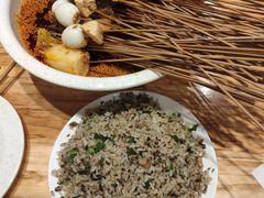 绍子炒饭-嘉州叶婆婆钵钵鸡(建设路店)