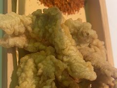 -洪氏嗨捞·广东猪肚鸡·椰子鸡火锅(西咸万象城店)