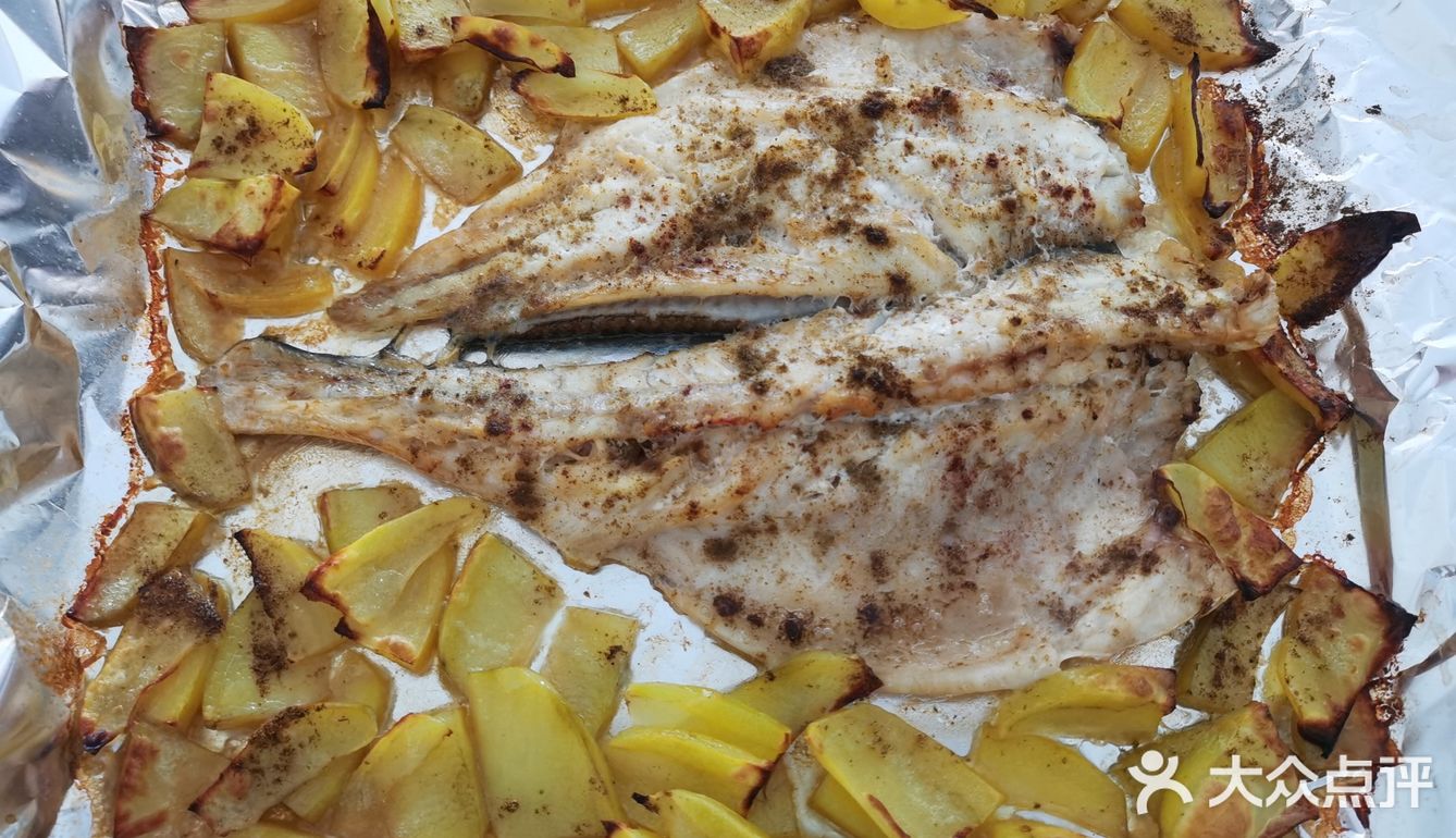 吃起来滋味十足，感觉和外面餐馆里卖的一样好吃呢