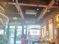 -巴卤社老火锅(财富店)