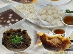特色酱鸭-光明邨大酒家(淮海路店)