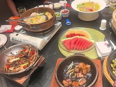 -新天明砂锅鱼头煲