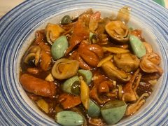 腊八蒜烧肥肠-那家小馆•北京菜•烤鸭(中关村店)