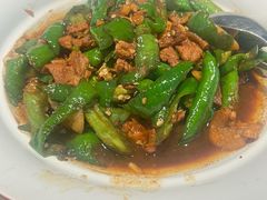-阿瓦山寨·湘菜现炒·剁椒鱼头王(咸阳总店)