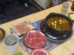 -钱摊摊安顺夺夺粉火锅(宏大广场店)