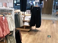 -优衣库(天津鲁能城购物中心店)