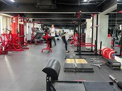 -坚果健身24小时工作室(定西路店)
