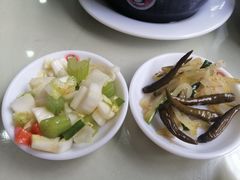 -闫家驴肉老店(华电一校店)