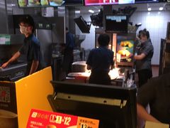 -麦当劳(新世纪环球中心店)