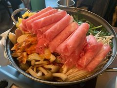 部队锅-MI WU FACTORY米屋美食工厂餐厅(绿地店)