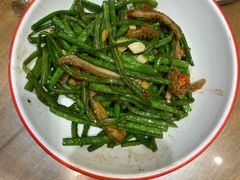 -黄泥岗·地道湖北菜(奥特莱斯店)