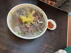 -潮镇老尾牛杂(环城西路店)