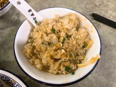 蛋炒饭-四川小胡子海鲜(丁村万人海鲜广场店)