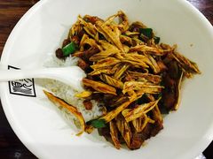 豆笋烧五花肉-德天顺盖码饭(人民西路店)