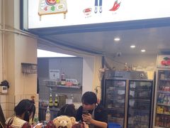 -黄潇洒老火锅(九眼桥宏济巷店)