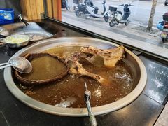 -冯烫烫跷脚牛肉·川菜小馆(武胜西街店)