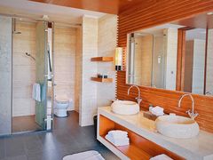 -海南清水湾莱佛士酒店