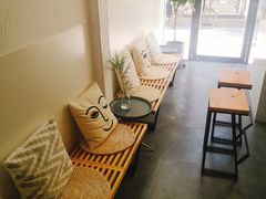 -red donkey coffee