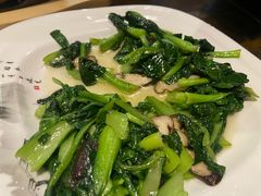 -缘来聚·徽菜名店(黄山宏村店)