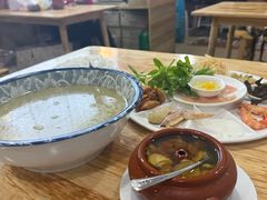 -德致祥云南过桥米线(云天小苑店)