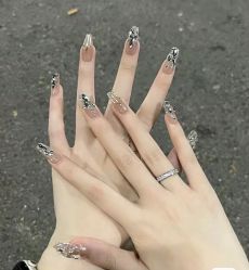 -1T·1M 日式美甲美睫