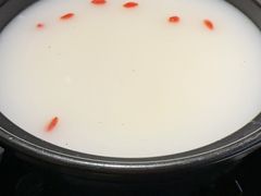 -牛牛和牛海鲜粥底火锅(长虹国际城店)