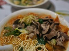 -老太皮肚面