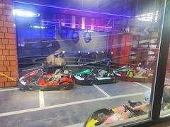 -金港秋名山·双层卡丁车场