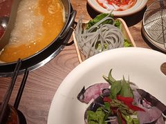 -老凯俚酸汤鱼(鸿通城店)