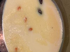 胡椒猪肚鸡-洪氏嗨捞·广东猪肚鸡·椰子鸡火锅(西咸万象城店)