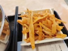 -卓雅桂林米粉
