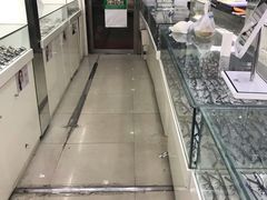 -利客来眼镜店(崂山百货店)