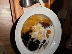 -RUXU入续糖水铺与包(卓悦中心店)
