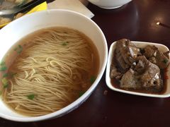 -朱鸿兴面馆(镇湖店)