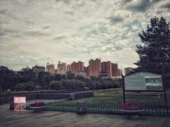 -城墙带状公园-大同古城墙广场停车场