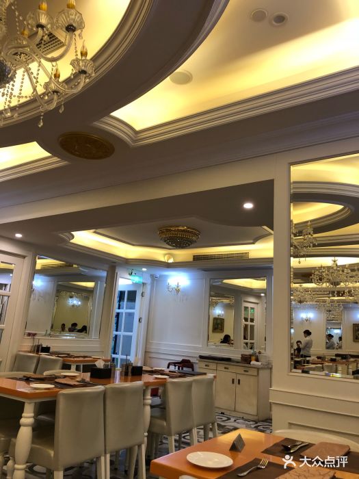 红房子西菜馆(淮海店)--环境图片-上海美食-大众点评网