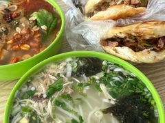 -灵宝小吃韩四娃鸡汁米线店(步行街店)